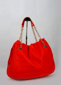 czerwona torba 8
