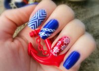 czerwono-niebieski manicure1