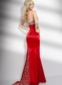 Червени рокли 2013 11