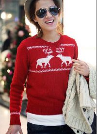 червен пуловер с елени4