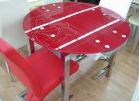 czerwony stół 6