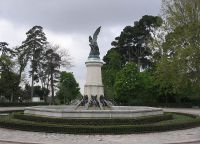 Парк Ретиро - фонтан 