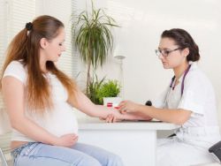 rhesus konflikt během těhotenství důsledky pro dítě