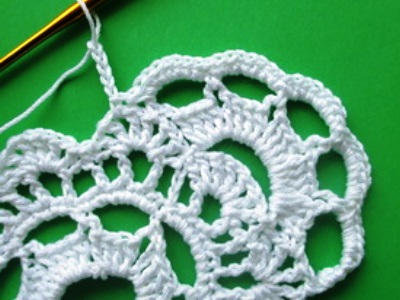 плетење траке чипке 15