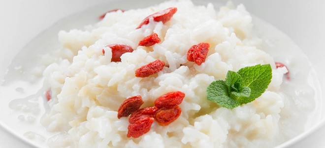 rýžová kaše na suchém mléčném receptu