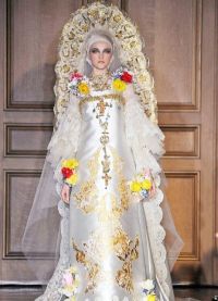 Ruské národní svatební šaty 9