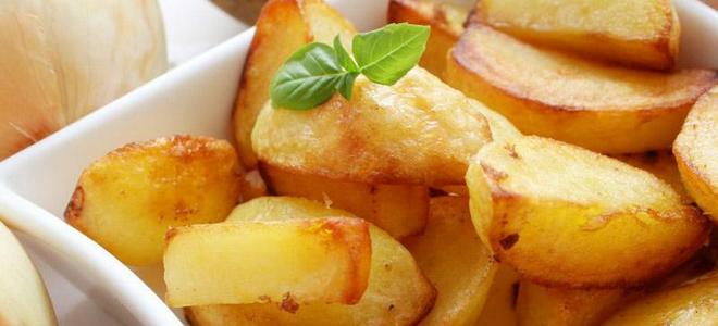 Как да готвя картофи в гърнен съд