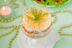 Vařený rybí salát s rýží