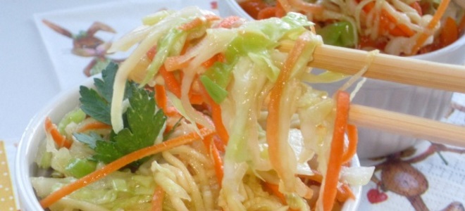 Salata od suhih tikvina na korejskom