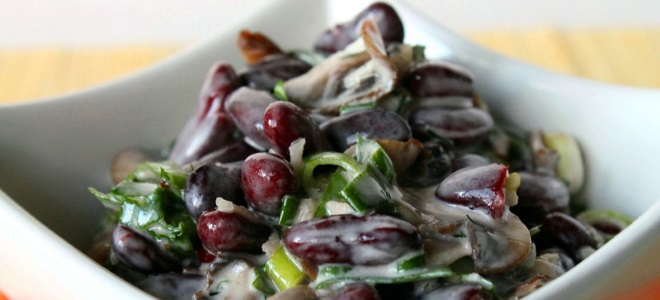 Salata s crvenim grahom i gljivama