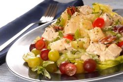 salata s kaprima i piletinom
