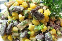 кириесхки салат пасуљ кукуруз