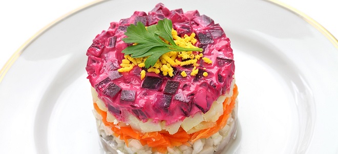 Salata haringa ispod "kaputa" - recept za klasičnu