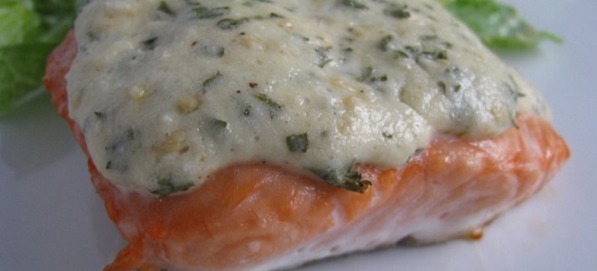Salmon s sirom u pećnici