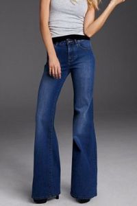 Flared jeans 1