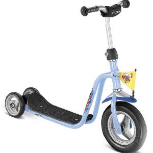 otroški skuter z velikimi kolesi
