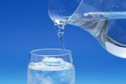 какво да пиете с отравяне с морска вода
