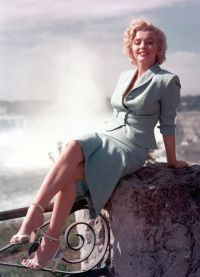 Skrivnosti čar Marilyn Monroe 1