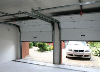 Segmentowe drzwi garażowe2