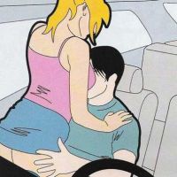 Seks pozuje w samochodzie8