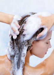 Šampon daje volumen las