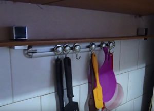 Полице у кухињи с властитим рукама6