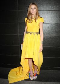 żółte buty sukienka 9