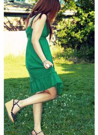 Zelena obleka čevlji 9