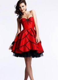 кратка црвена пром хаљина 1