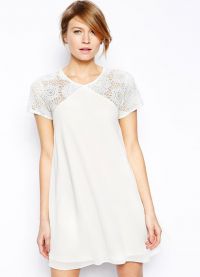 krátké bílé krajkové šaty4