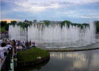 pevski fontani v Moskvi 3
