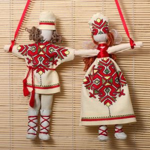 Slovenska lutka ščitniki amuleta