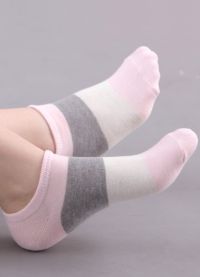 Slip-ons s ponožkami1