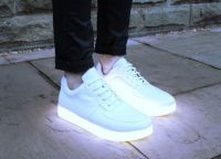 Обувки със задно осветяване 6