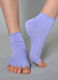 чорапи за йога9