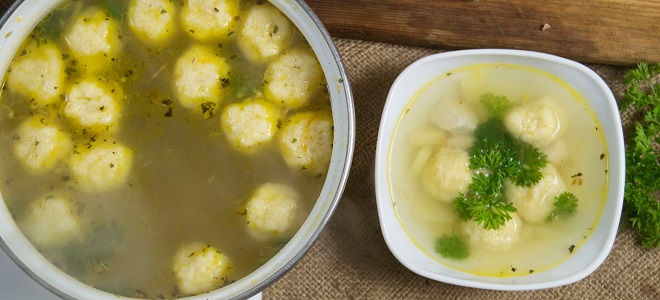 Sirna krompirjeva juha