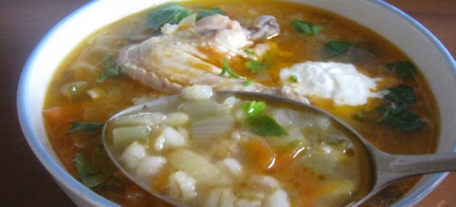 Супа от пилешки ечемик