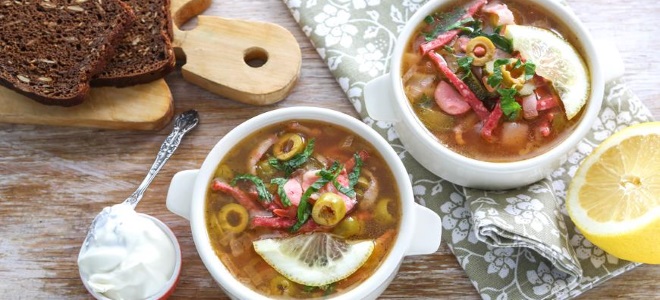 Солијанска супа са кобасицом