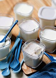 jogurt w przepisach na jogurt na zakwasie