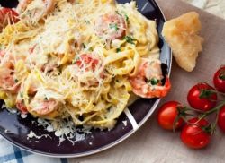 kako kuhati špageti sa škampom