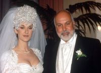 Селин и Анджелил поженились в декабря 1994 года