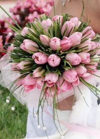 Jarní svatební kytice 6