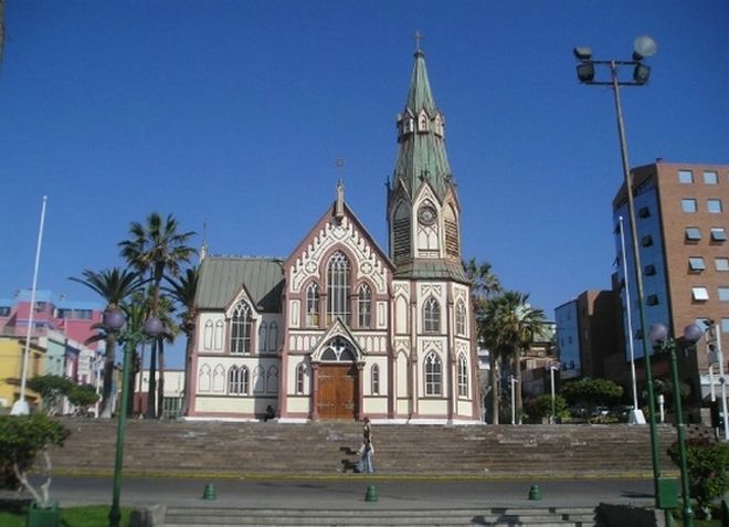 Собор Святого Марка - одна из главных достопримечательностей Чили