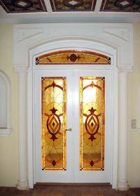 интериорни врати с оцветени стъкла3