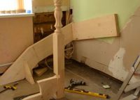 Stopnišče iz lesa z lastnimi rokami22