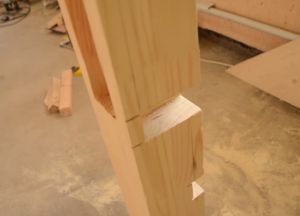 Schody wykonane z drewna własnymi rękami30