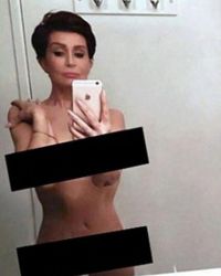 Шэрон Осборн выложила в социальную сеть свою голую  фотографию в знак солидарнос