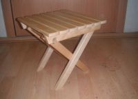 Drewniany stołek -7