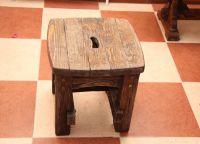 Drewniane stołki12