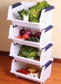 полица за поврће у кухињи 9